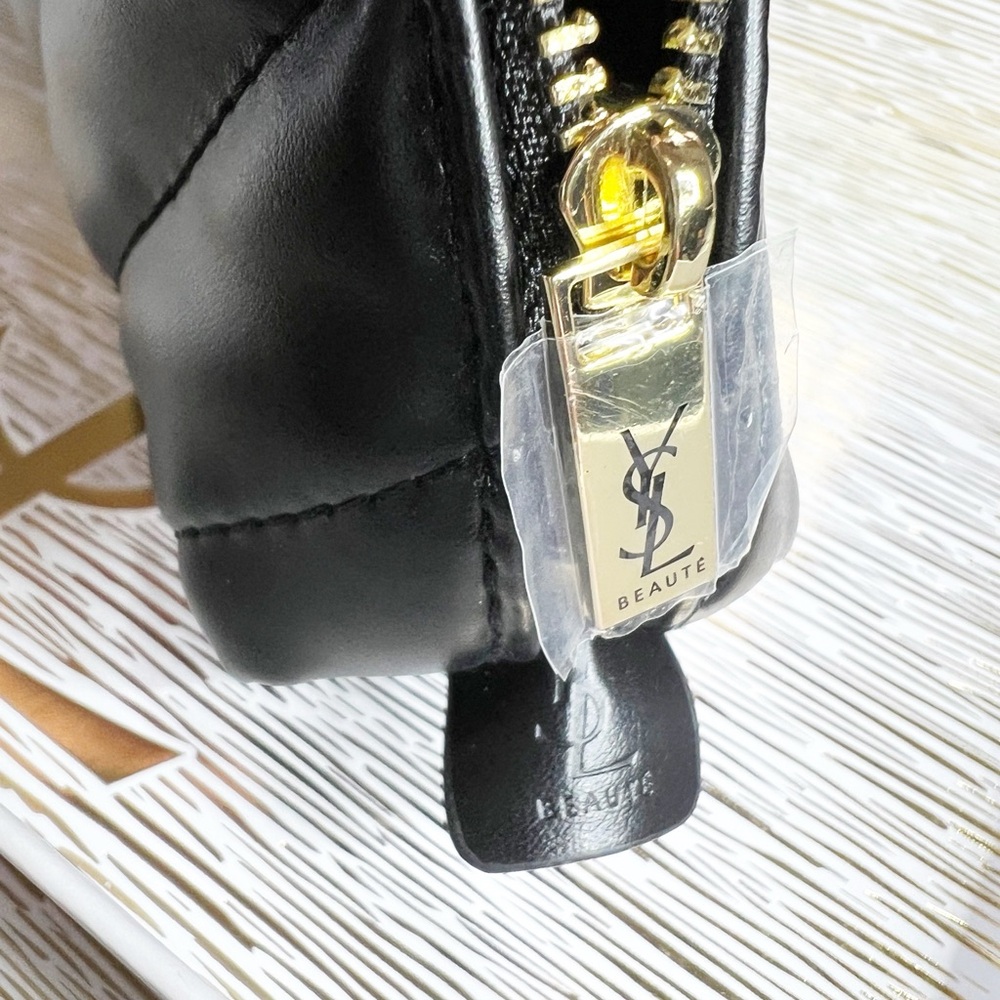 YSL♥️Original 3 Pc Set, Eau de Parfume, Necessaire Bag And Storage Box - Picture 11 of 16